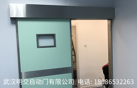 武漢自動門客戶安裝案例:武漢萬達中心